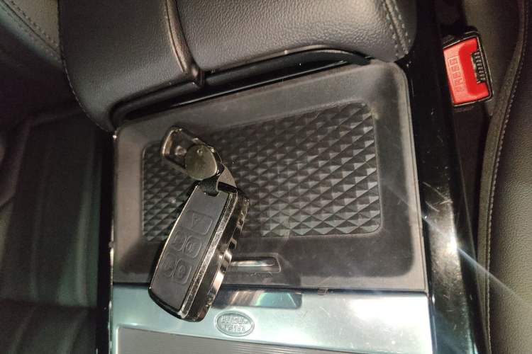 Used Land Rover Range Evoque 2020 249 PS R-DYNAMIC S Sport Edition Vehicle Key