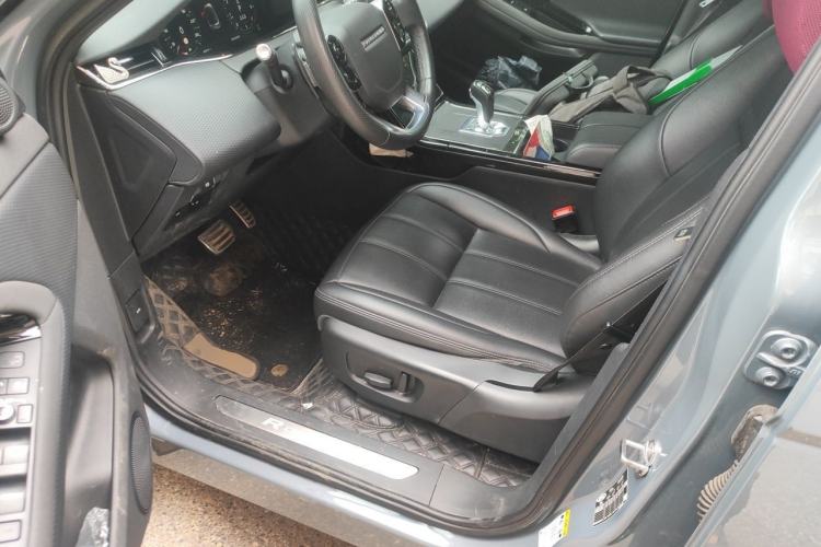 Used Land Rover Range Evoque 2020 249 PS R-DYNAMIC S Black Edition Sport Version Driver Seat