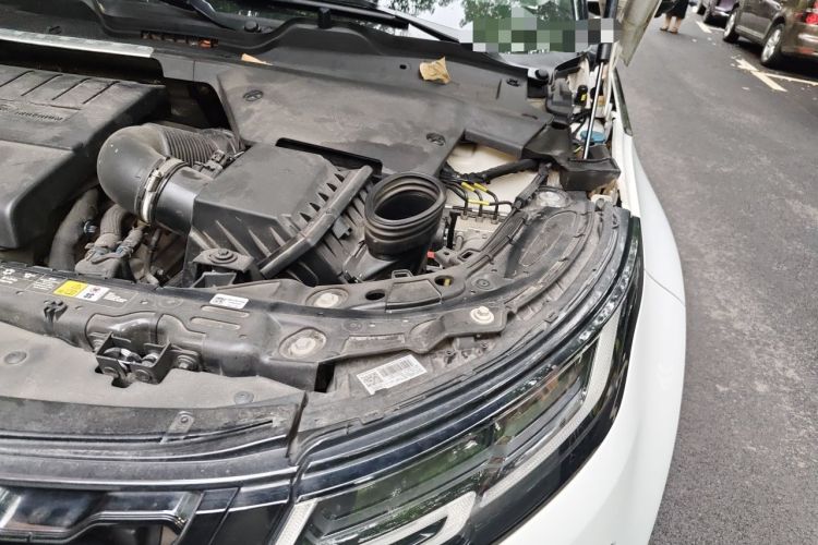 Used Land Rover Range Evoque 2020 249 PS R-DYNAMIC S Sport Edition Engine Bay Left