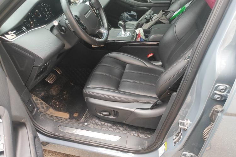 Used Land Rover Range Evoque 2020 249 PS R-DYNAMIC S Black Edition Sport Version Left Front Seat