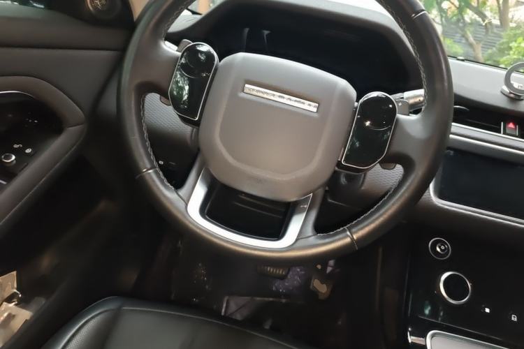 Used Land Rover Range Evoque 2020 249 PS R-DYNAMIC S Sport Edition Steering Wheel