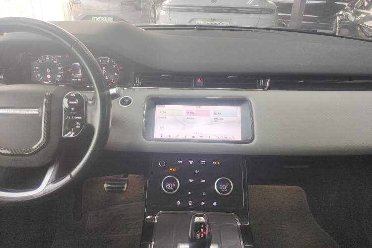 Used Land Rover Range Evoque 2020 249 PS R-DYNAMIC S Sport Edition Audio And AC Panel