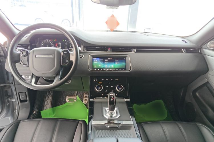 Used Land Rover Range Evoque 2020 249 PS R-DYNAMIC S Sport Edition Center Console