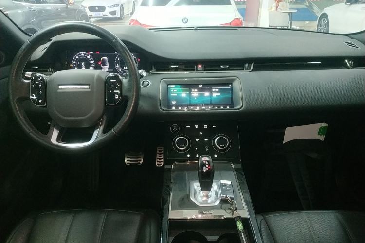 Used Land Rover Range Evoque 2020 249 PS R-DYNAMIC S Sport Edition Center Console