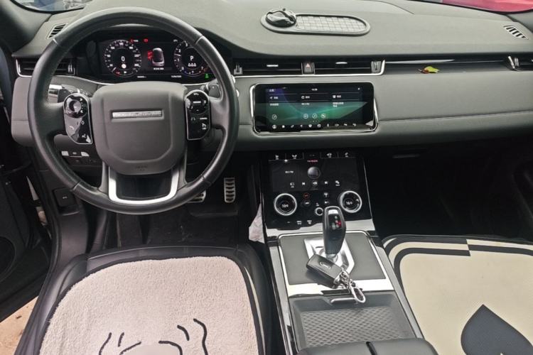Used Land Rover Range Evoque 2020 249 PS R-DYNAMIC SE Sport Technology Edition Center Console