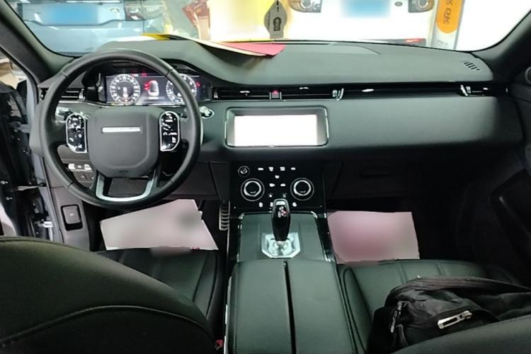 Used Land Rover Range Evoque 2020 249 PS R-DYNAMIC S Sport Edition Center Console