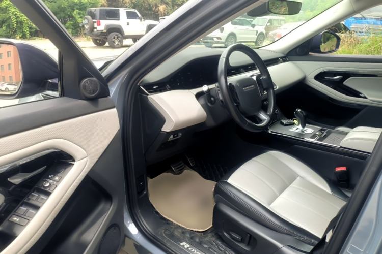 Used Land Rover Range Evoque 2020 249 PS R-DYNAMIC S Sport Edition Driver Seat