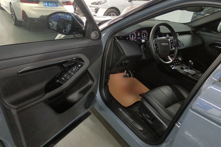Used Land Rover Range Evoque 2020 249 PS R-DYNAMIC S Black Edition Sport Version Driver Seat