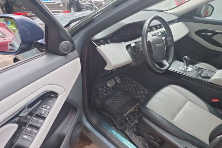 Used Land Rover Range Evoque 2020 249 PS Youth Edition Driver Seat