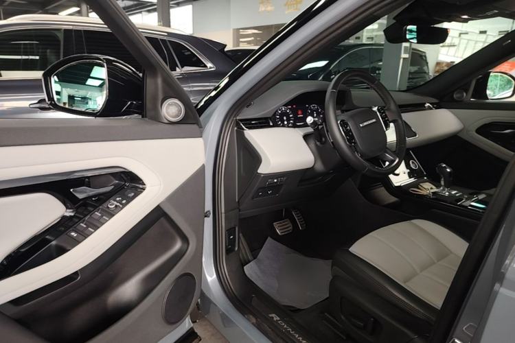 Used Land Rover Range Evoque 2020 249 PS R-DYNAMIC S Sport Edition Driver Seat