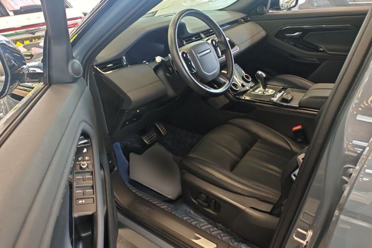 Used Land Rover Range Evoque 2020 249 PS R-DYNAMIC SE Sport Technology Edition Driver Seat