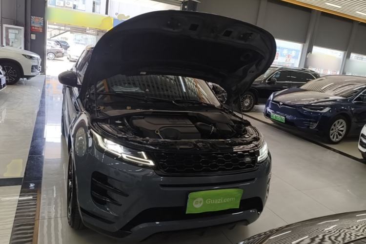 Used Land Rover Range Evoque 2020 249 PS R-DYNAMIC S Black Edition Sport Version Engine Bay