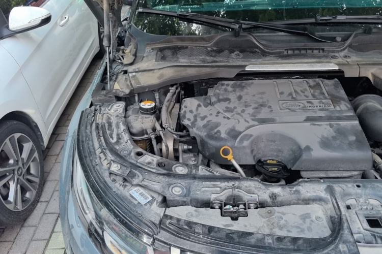 Used Land Rover Range Evoque 2020 249 PS R-DYNAMIC S Sport Edition Engine Bay Right