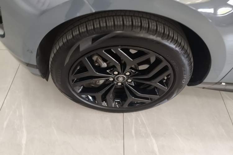 Used Land Rover Range Evoque 2020 249 PS R-DYNAMIC S Black Edition Sport Version Exterior 4