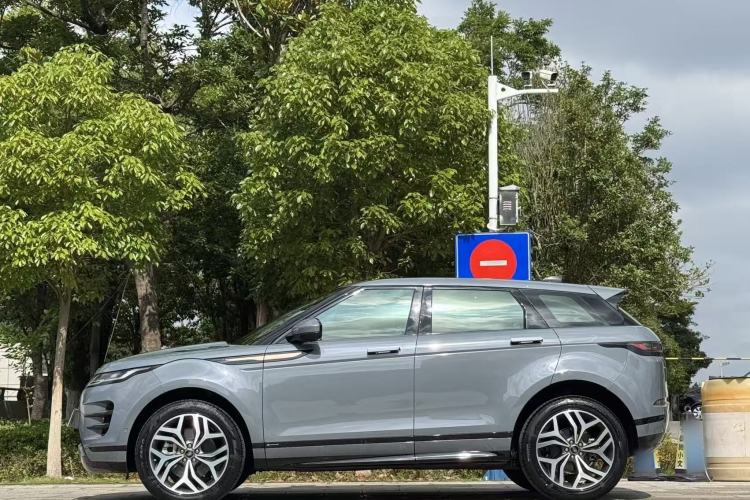 Used Land Rover Range Evoque 2020 249 PS R-DYNAMIC S Sport Edition Exterior 5