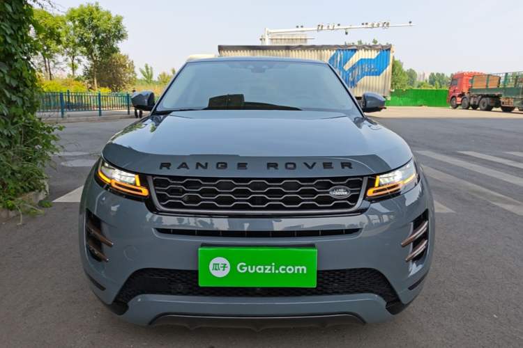 Used Land Rover Range Evoque 2020 249 PS R-DYNAMIC SE Sport Technology Edition Front