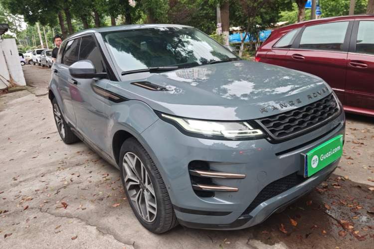 Used Land Rover Range Evoque 2020 249 PS Youth Edition Front Right 45 Deg