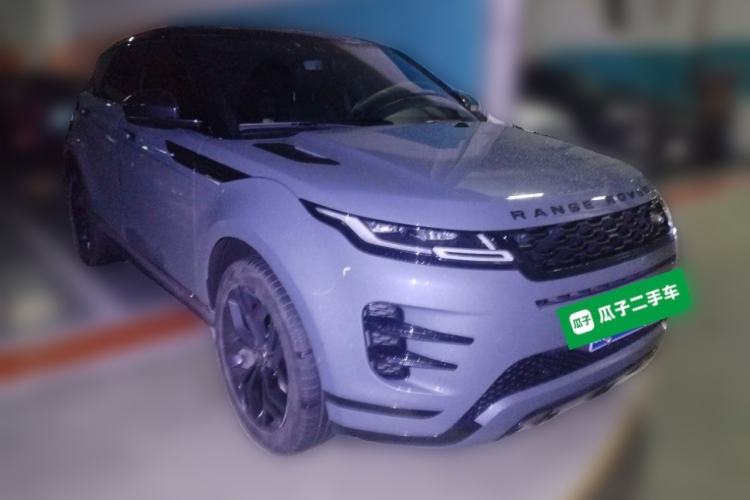 Used Land Rover Range Evoque 2020 249 PS R-DYNAMIC S Black Edition Sport Version Front Right 45 Deg