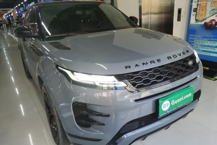 Used Land Rover Range Evoque 2020 249 PS R-DYNAMIC S Blackened Sport Technology Edition Front Right 45 Deg