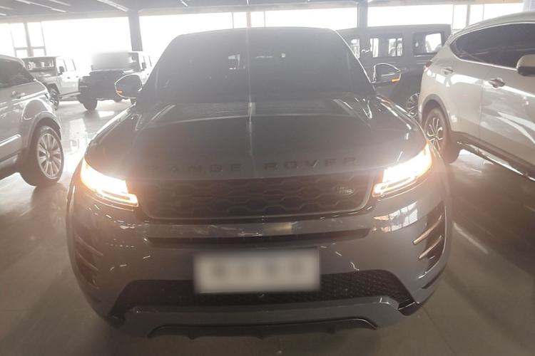 Used Land Rover Range Evoque 2020 249 PS R-DYNAMIC SE Sport Technology Edition Front