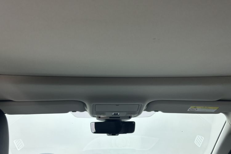 Used Land Rover Range Evoque 2020 249 PS R-DYNAMIC SE Sport Technology Edition Headliner