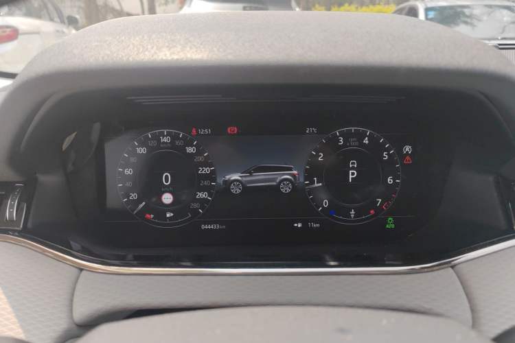 Used Land Rover Range Evoque 2020 249 PS R-DYNAMIC S Sport Edition Instrument Cluster