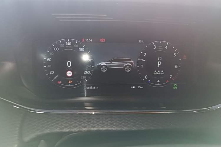 Used Land Rover Range Evoque 2020 249 PS R-DYNAMIC S Sport Edition Instrument Cluster