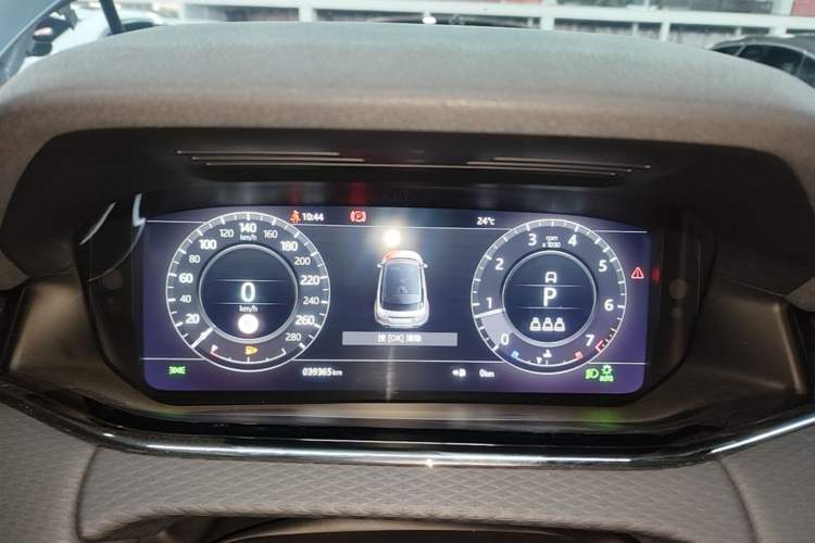 Used Land Rover Range Evoque 2020 249 PS R-DYNAMIC S Sport Edition Instrument Cluster