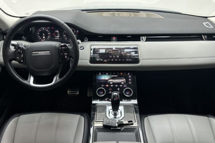 Used Land Rover Range Evoque 2020 249 PS R-DYNAMIC SE Sport Technology Edition Interior 1