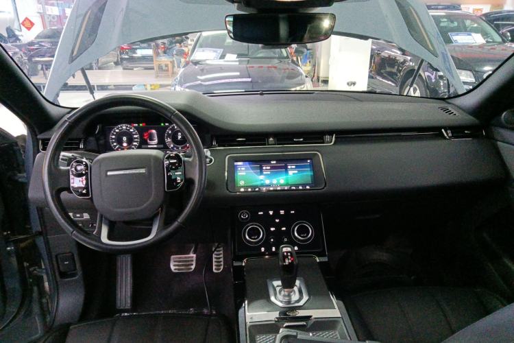 Used Land Rover Range Evoque 2020 249 PS R-DYNAMIC S Sport Edition Interior 2