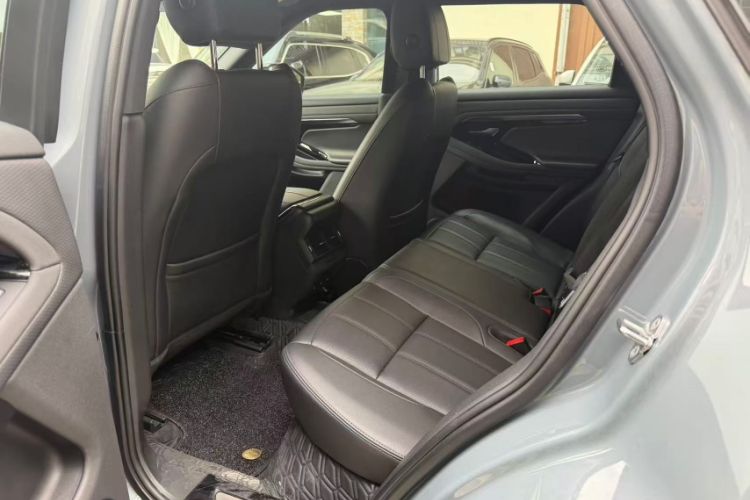Used Land Rover Range Evoque 2020 249 PS R-DYNAMIC S Black Edition Sport Version Interior 4