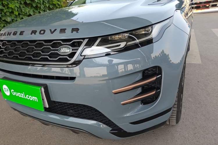 Used Land Rover Range Evoque 2020 249 PS R-DYNAMIC SE Sport Technology Edition Left Front Headlight