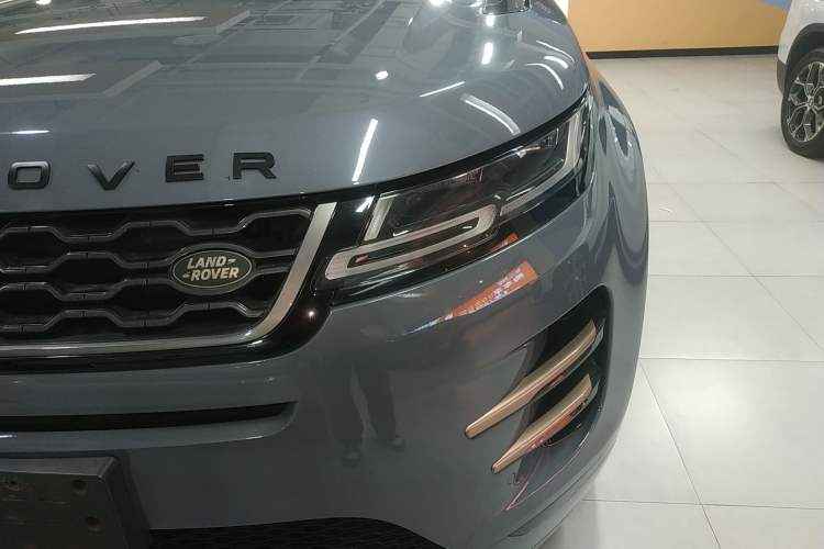 Used Land Rover Range Evoque 2020 249 PS R-DYNAMIC S Sport Edition Left Front Headlight