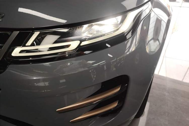 Used Land Rover Range Evoque 2020 249 PS R-DYNAMIC S Sport Edition Left Front Headlight