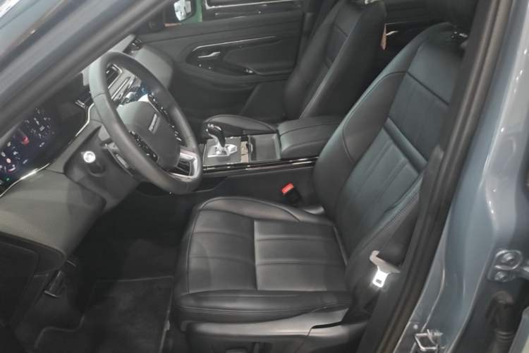 Used Land Rover Range Evoque 2020 249 PS R-DYNAMIC S Black Edition Sport Version Left Front Seat