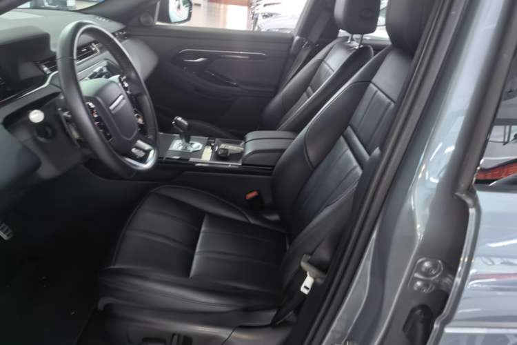 Used Land Rover Range Evoque 2020 249 PS R-DYNAMIC S Sport Edition Left Front Seat