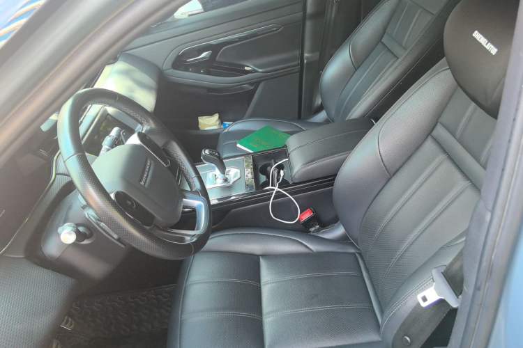 Used Land Rover Range Evoque 2020 249 PS R-DYNAMIC S Sport Edition Left Front Seat