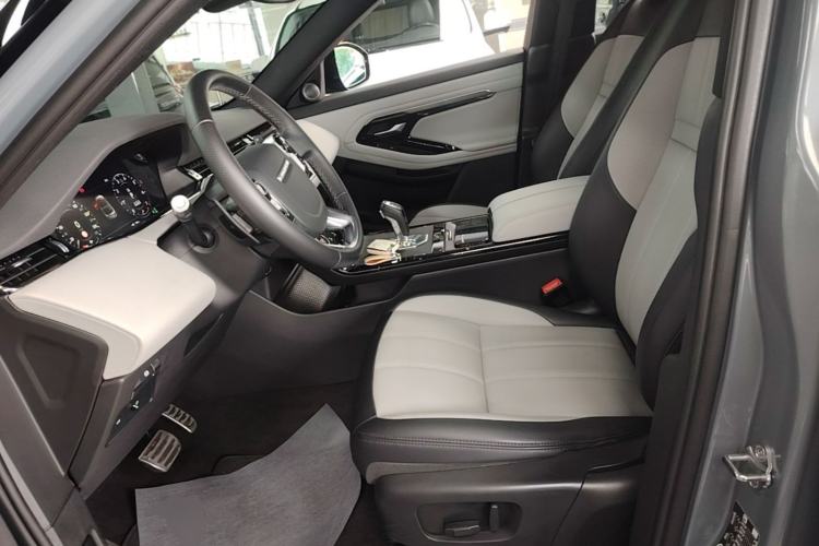 Used Land Rover Range Evoque 2020 249 PS R-DYNAMIC S Sport Edition Left Front Seat