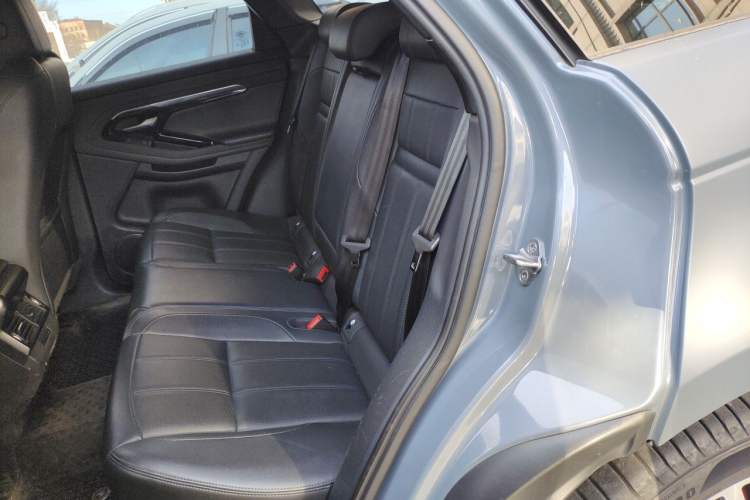 Used Land Rover Range Evoque 2020 249 PS R-DYNAMIC S Sport Edition Left Rear Seat