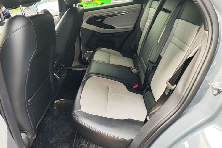 Used Land Rover Range Evoque 2020 249 PS R-DYNAMIC S Blackened Sport Technology Edition Left Rear Seat