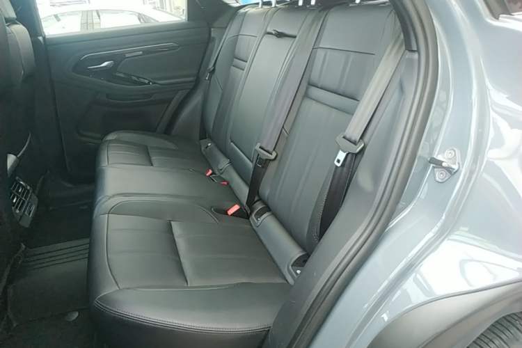 Used Land Rover Range Evoque 2020 249 PS R-DYNAMIC SE Sport Technology Edition Left Rear Seat
