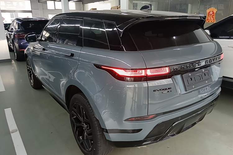 Used Land Rover Range Evoque 2020 249 PS R-DYNAMIC S Black Edition Sport Version Rear Left 45 Deg