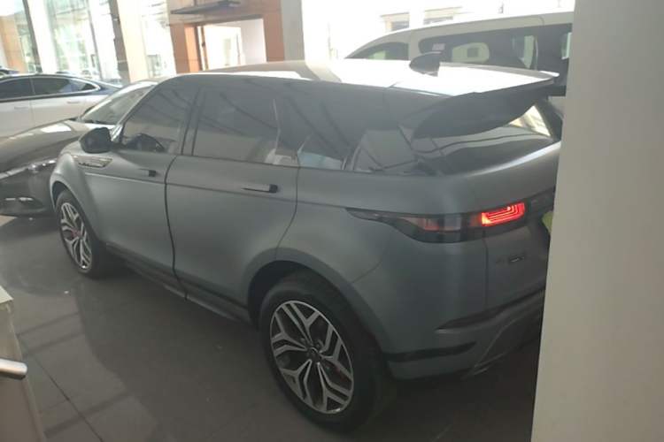 Used Land Rover Range Evoque 2020 249 PS R-DYNAMIC S Sport Edition Rear Left 45 Deg