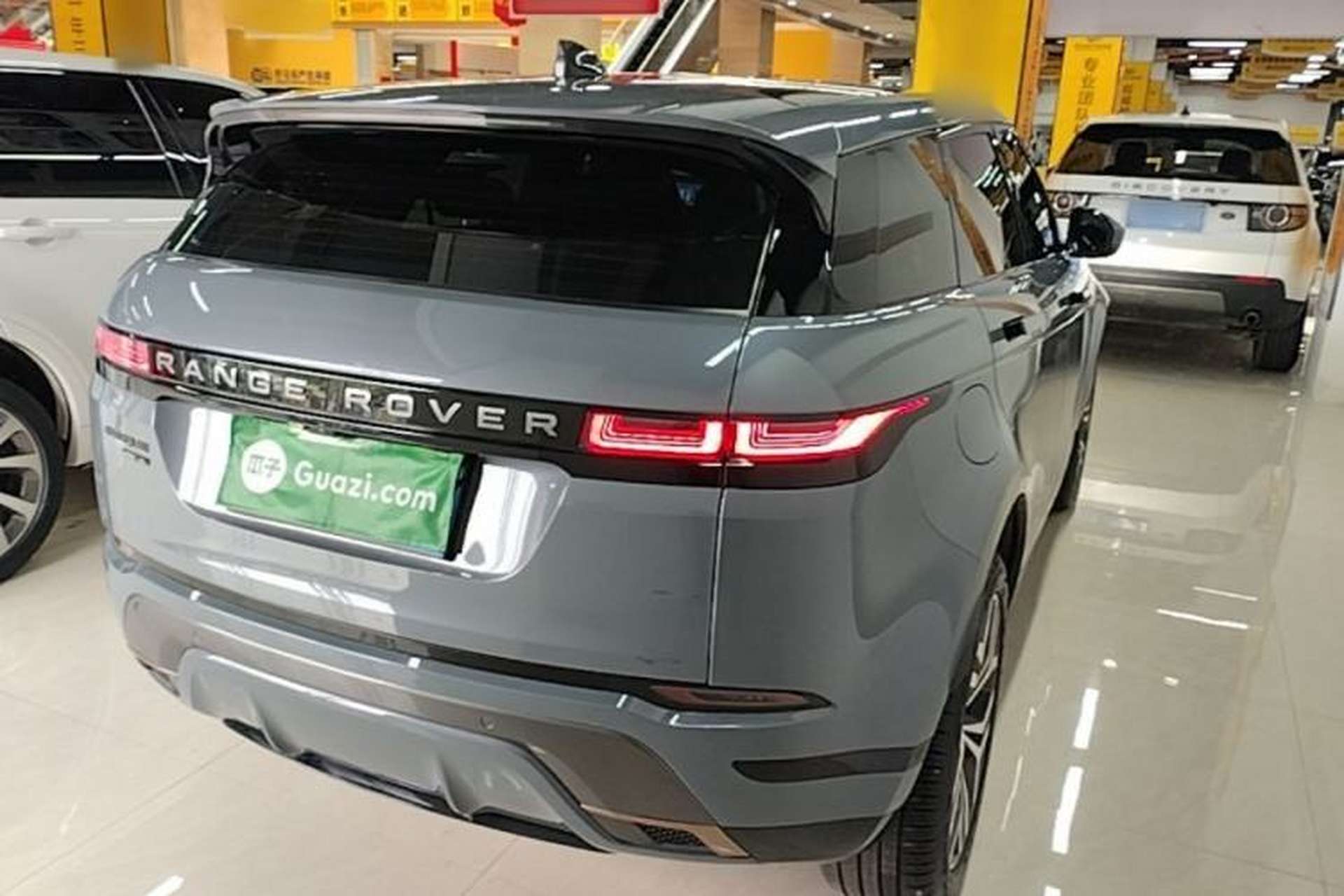 Used Land Rover Range Evoque 2020 249 PS R-DYNAMIC S Sport Edition Rear Right 45 Deg