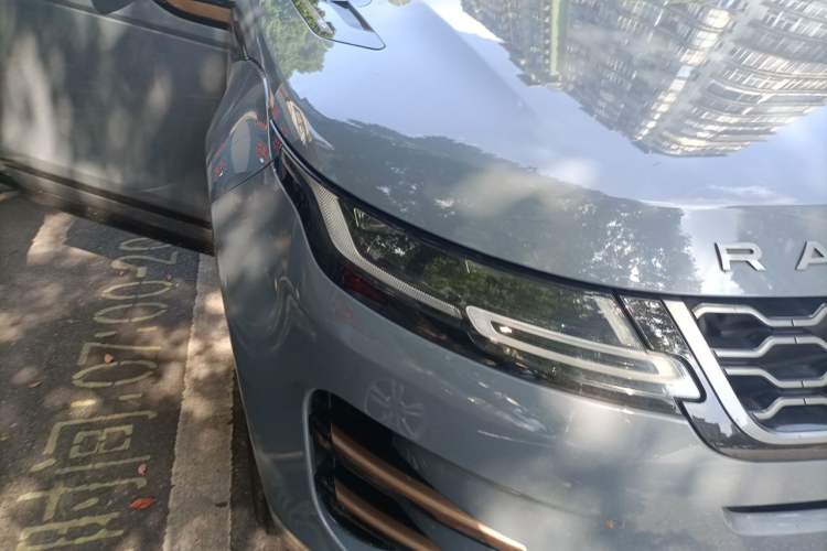 Used Land Rover Range Evoque 2020 249 PS R-DYNAMIC SE Sport Technology Edition Right Front Headlight