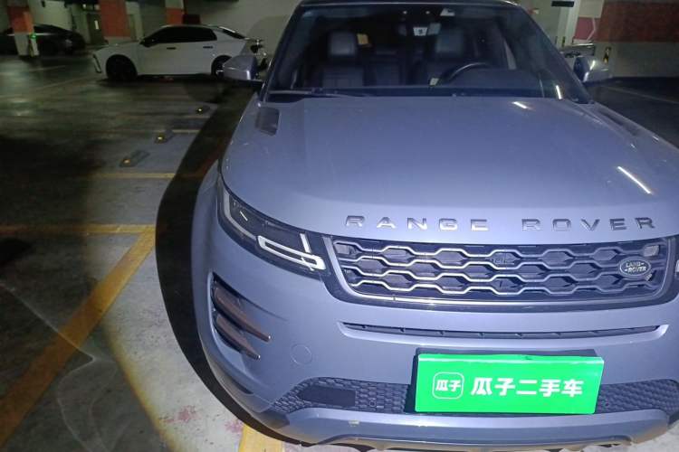 Used Land Rover Range Evoque 2020 249 PS R-DYNAMIC SE Sport Technology Edition Right Front Headlight