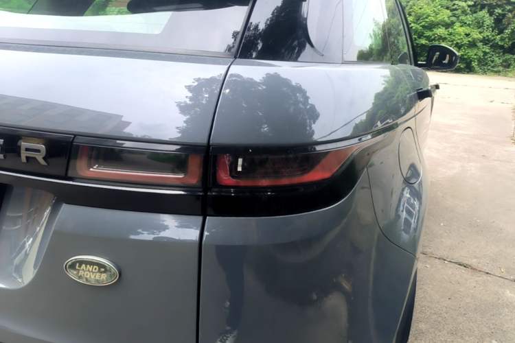 Used Land Rover Range Evoque 2020 249 PS R-DYNAMIC S Sport Edition Right Rear Taillight