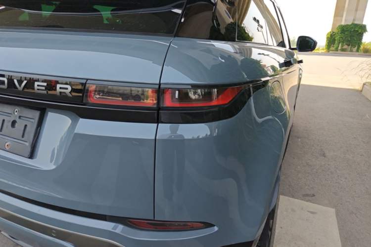 Used Land Rover Range Evoque 2020 249 PS R-DYNAMIC SE Sport Technology Edition Right Rear Taillight