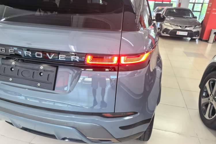 Used Land Rover Range Evoque 2020 249 PS R-DYNAMIC S Sport Edition Right Rear Taillight