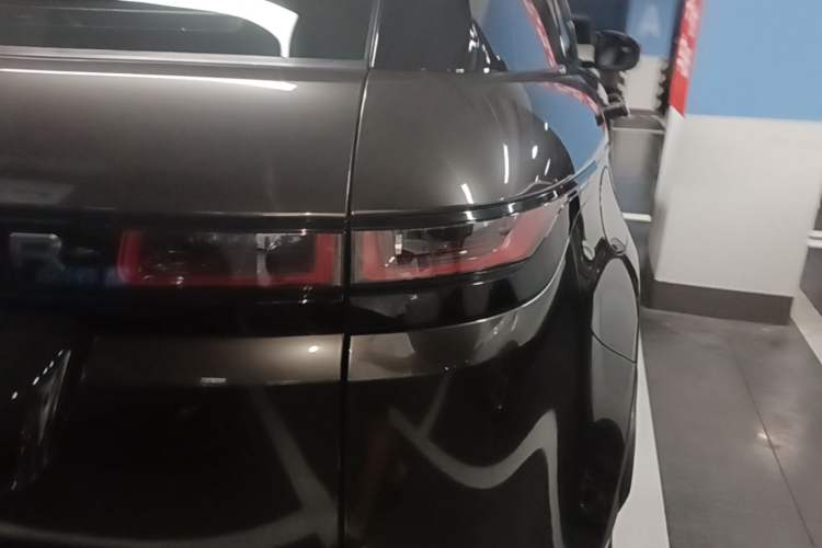 Used Land Rover Range Evoque 2020 249 PS R-DYNAMIC S Sport Edition Right Rear Taillight
